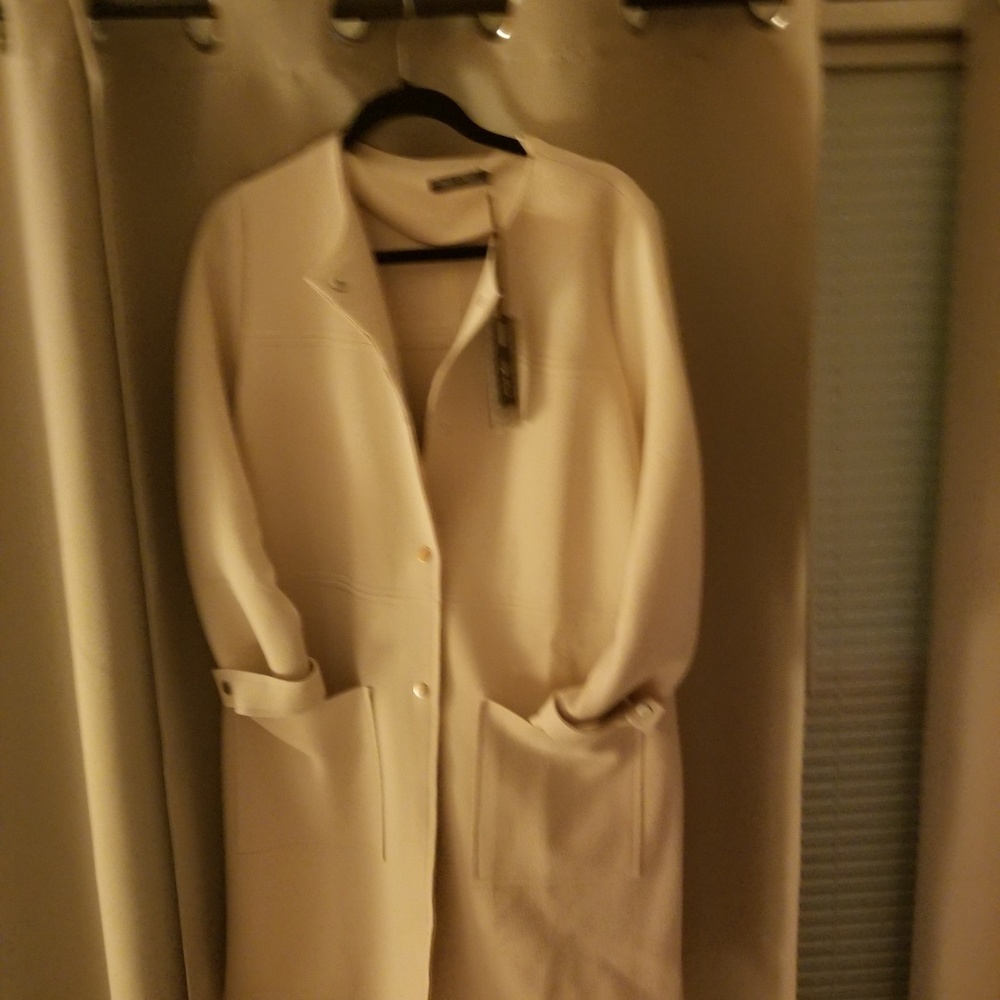 Womens   jacket A rea